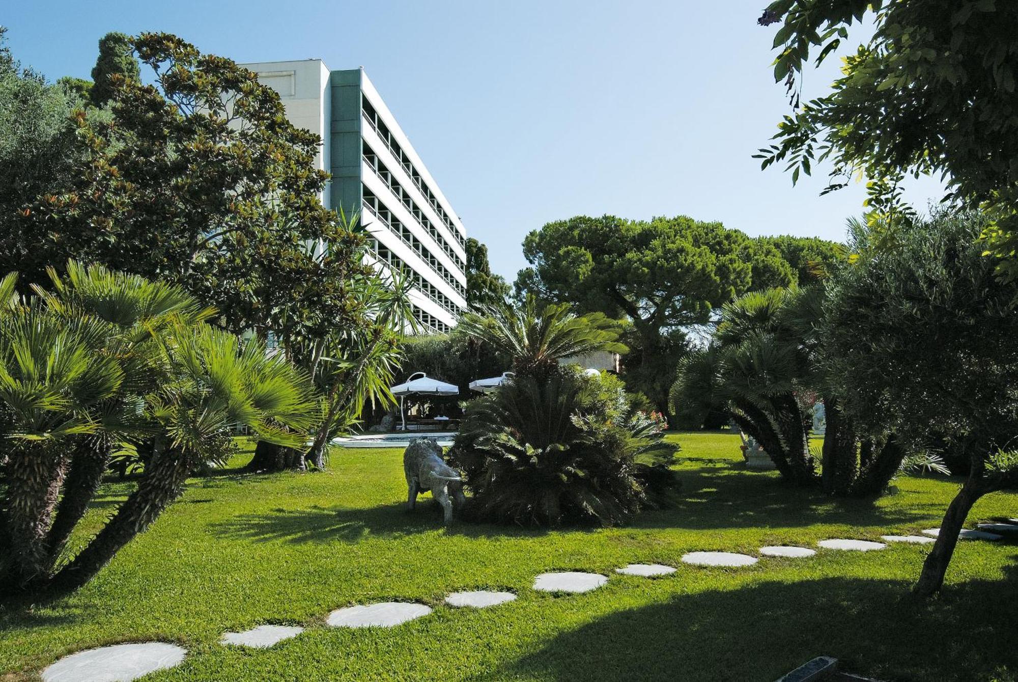Grand Hotel Del Mare Resort & Spa Bordighera Dış mekan fotoğraf